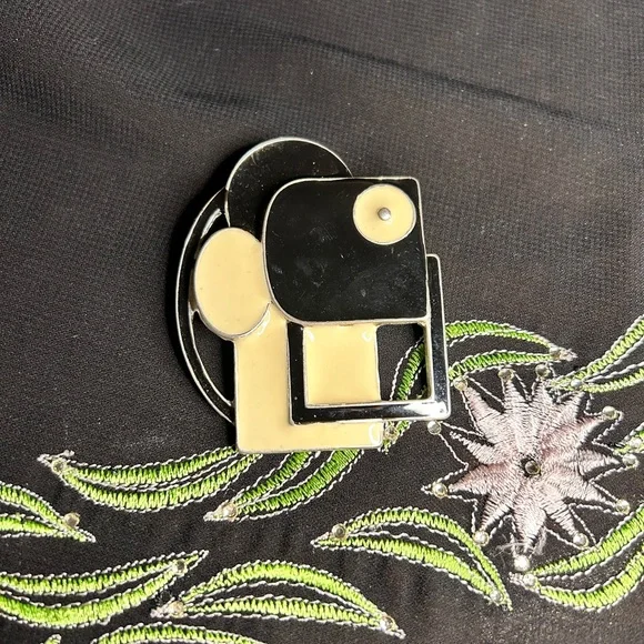 VTG Black and cream Enamel Oversized Abstract pendant. Unbranded - Picture 3 of 5